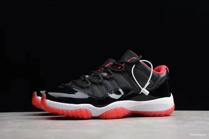 Kick Theory Low 11  Jordan Air 528895-012 mens Black 